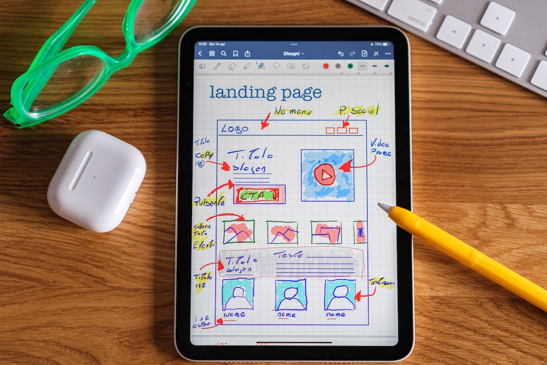 Common Mistakes to Avoid When Hiring Affordable Web Design Services