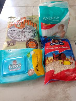 Food Donation 32-3.jpg