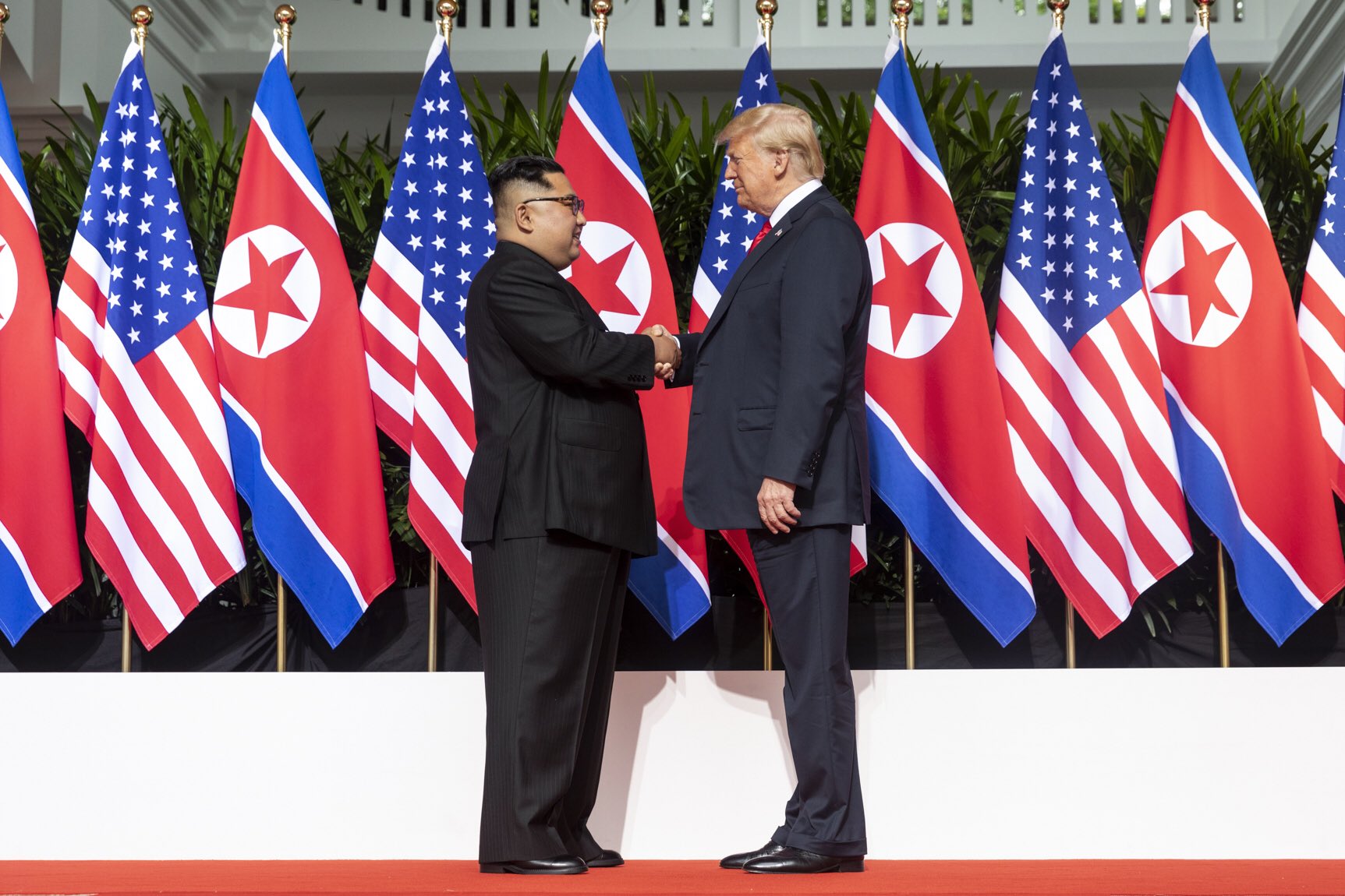 Trump et kim.jpg