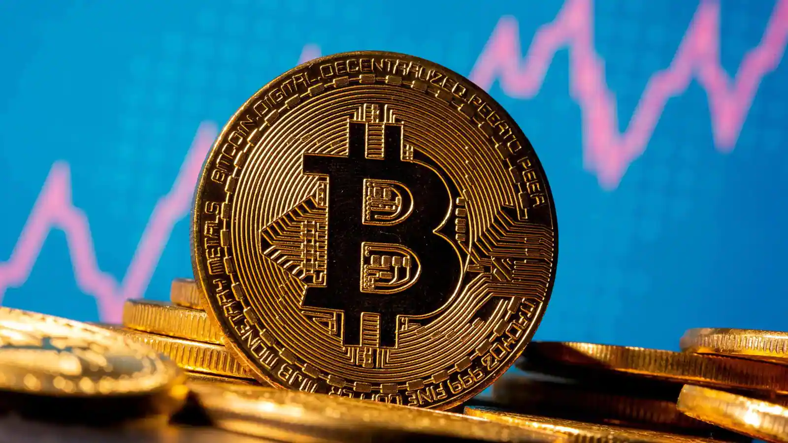 2021-01-11T144717Z_275782552_RC2Q5L9ZAS4E_RTRMADP_3_CRYPTO-CURRENCY_1610445717396_1610445743829_1613318148161.webp
