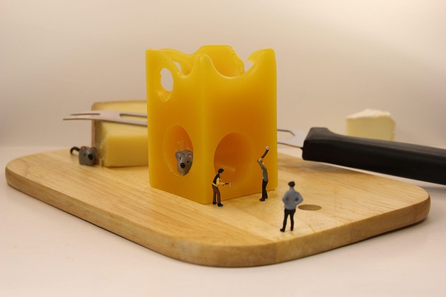 miniature-figures-2938521_640.jpg