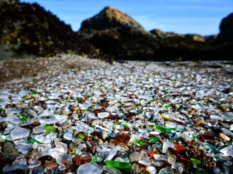 Glass2-740x555.jpg