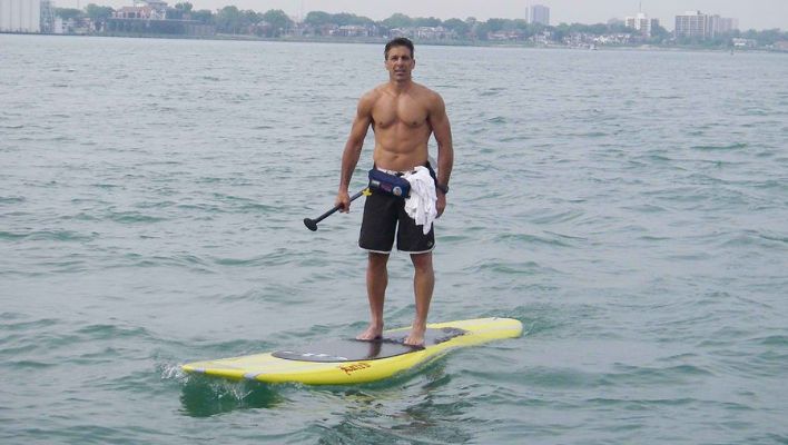 Chris-Chelios-Workout.jpg