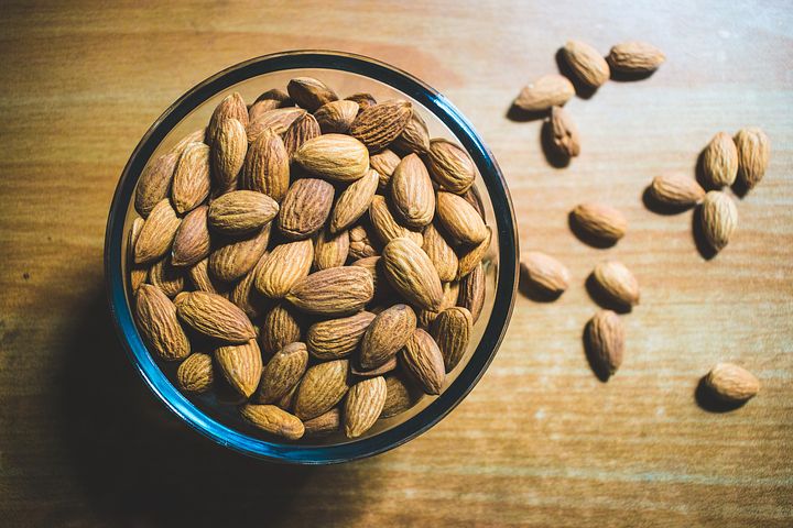 almond-3849414__480.jpg