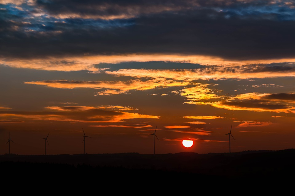 sunset-1733741_960_720.jpg