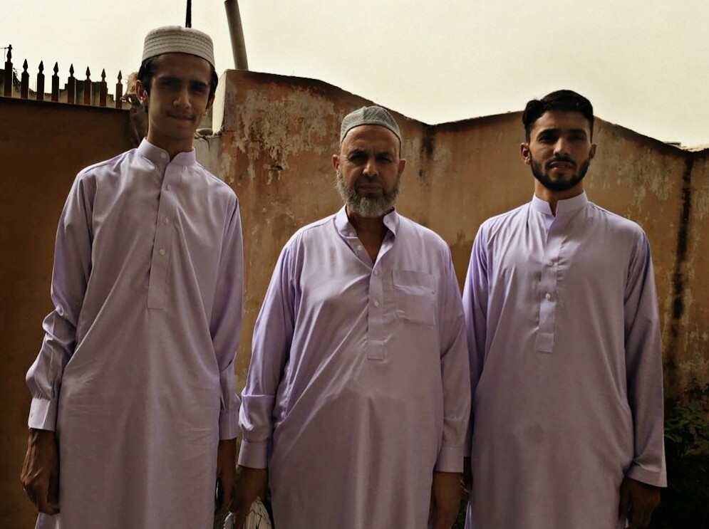PicsArt_06-16-10.12.21.jpg