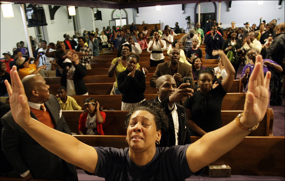 Worship Service.jpg