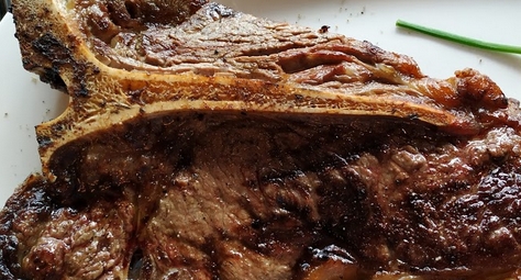 steak in budapest.jpg