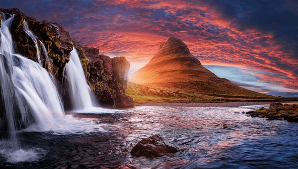 scenic-image-iceland-incredible-nature-600nw-1453557041.jpg
