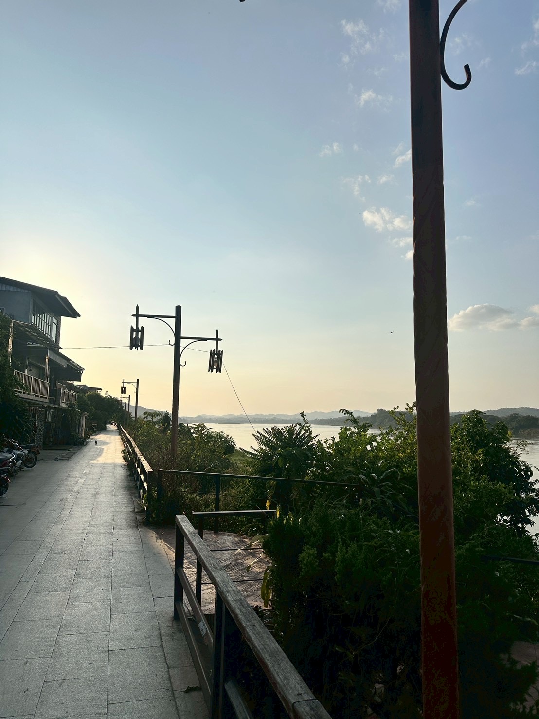 Chiang Khan3.jpg