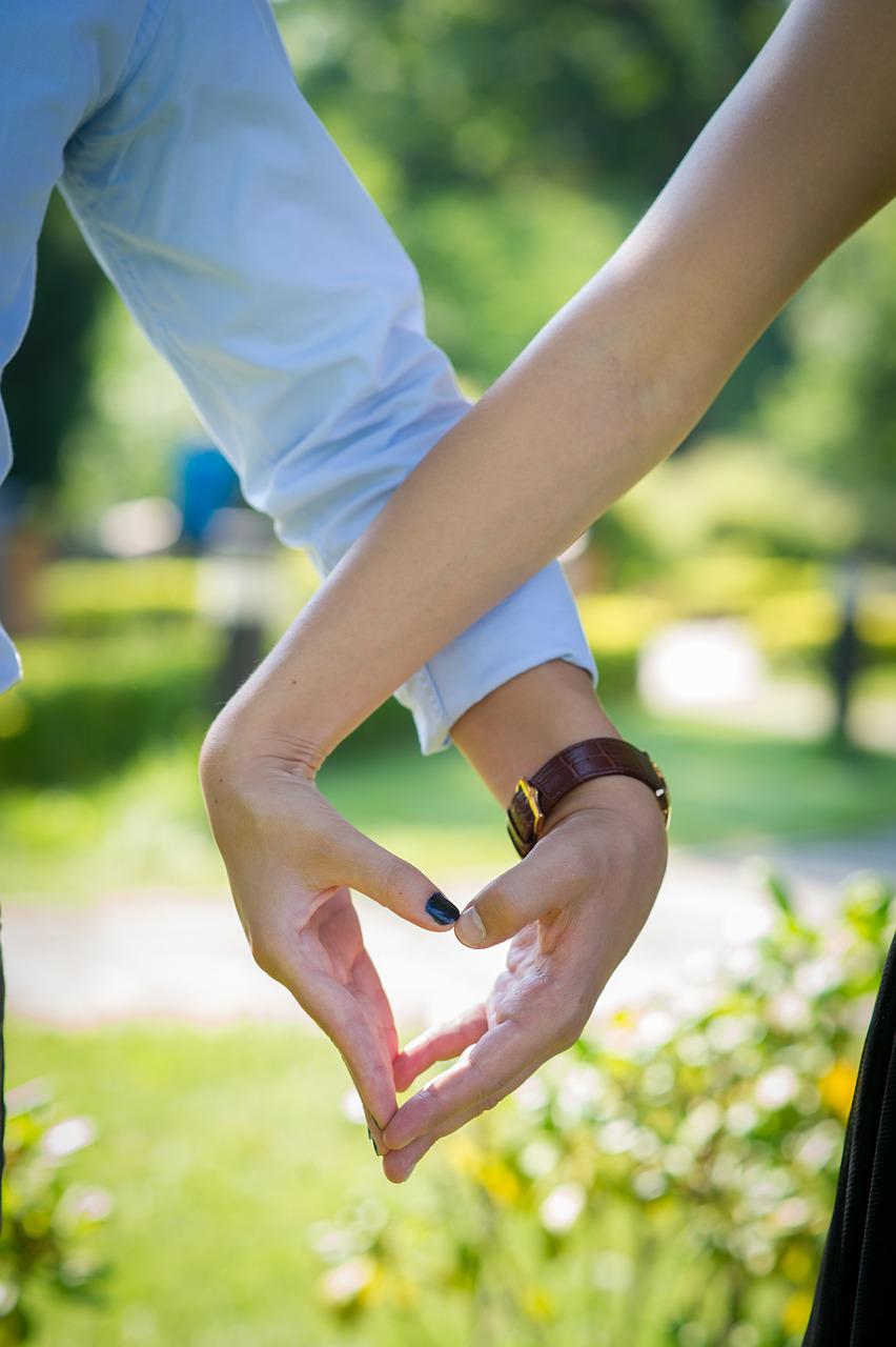 couple-2180533_1280.jpg