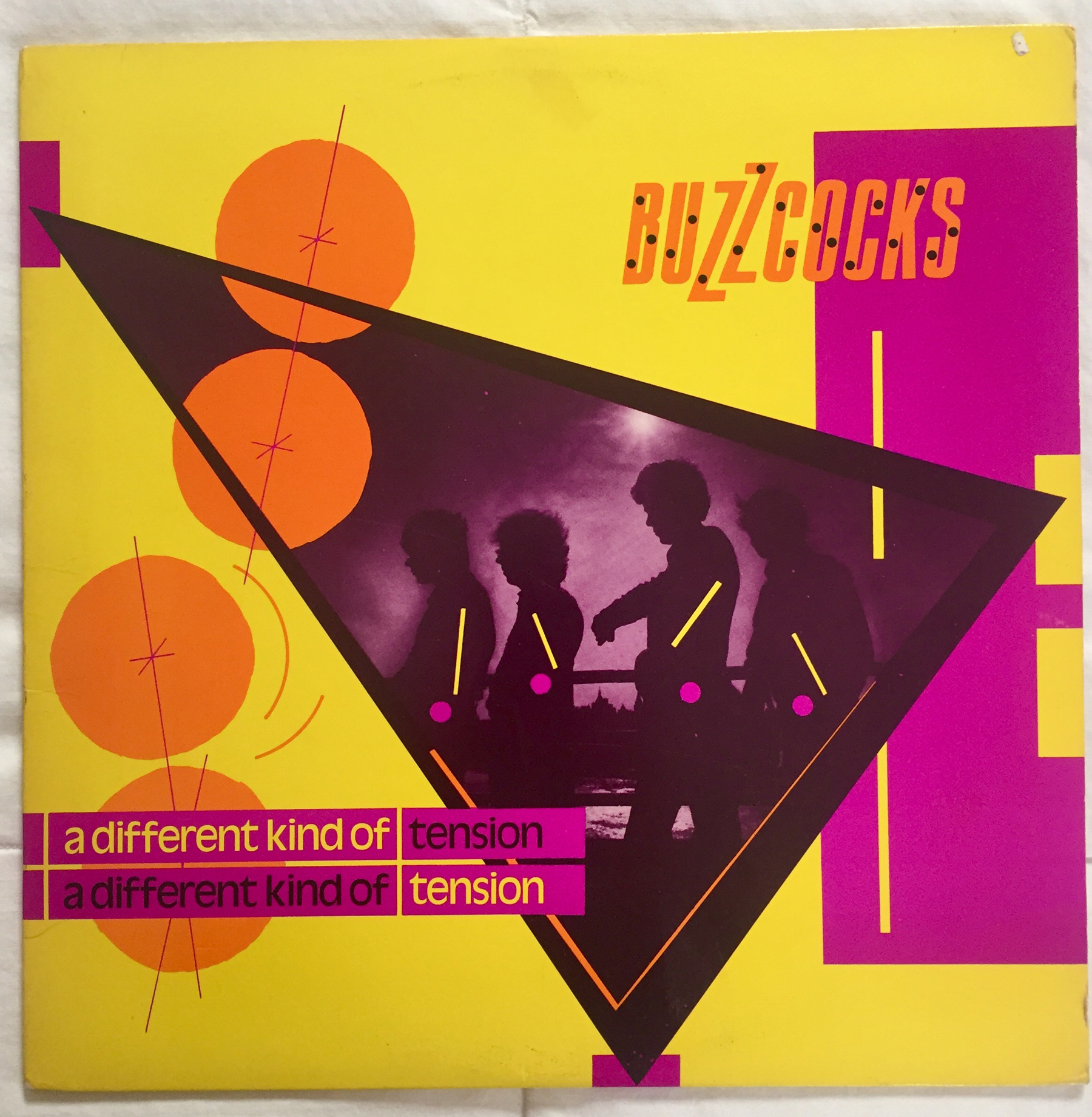 Песня different kind. Buzzcocks album. 1979 - Buzzcocks – a different kind of tension. Boredom Buzzcocks альбом. IAMJJ - A different kind of Blues Обложкаа.