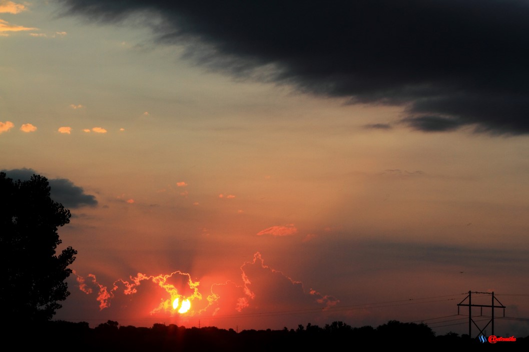 dawn sunrise clouds silhouettes silhouetted colorful SR0155.JPG