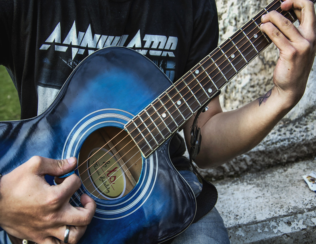 Blue guitar por oscarps (2) - copia.jpg