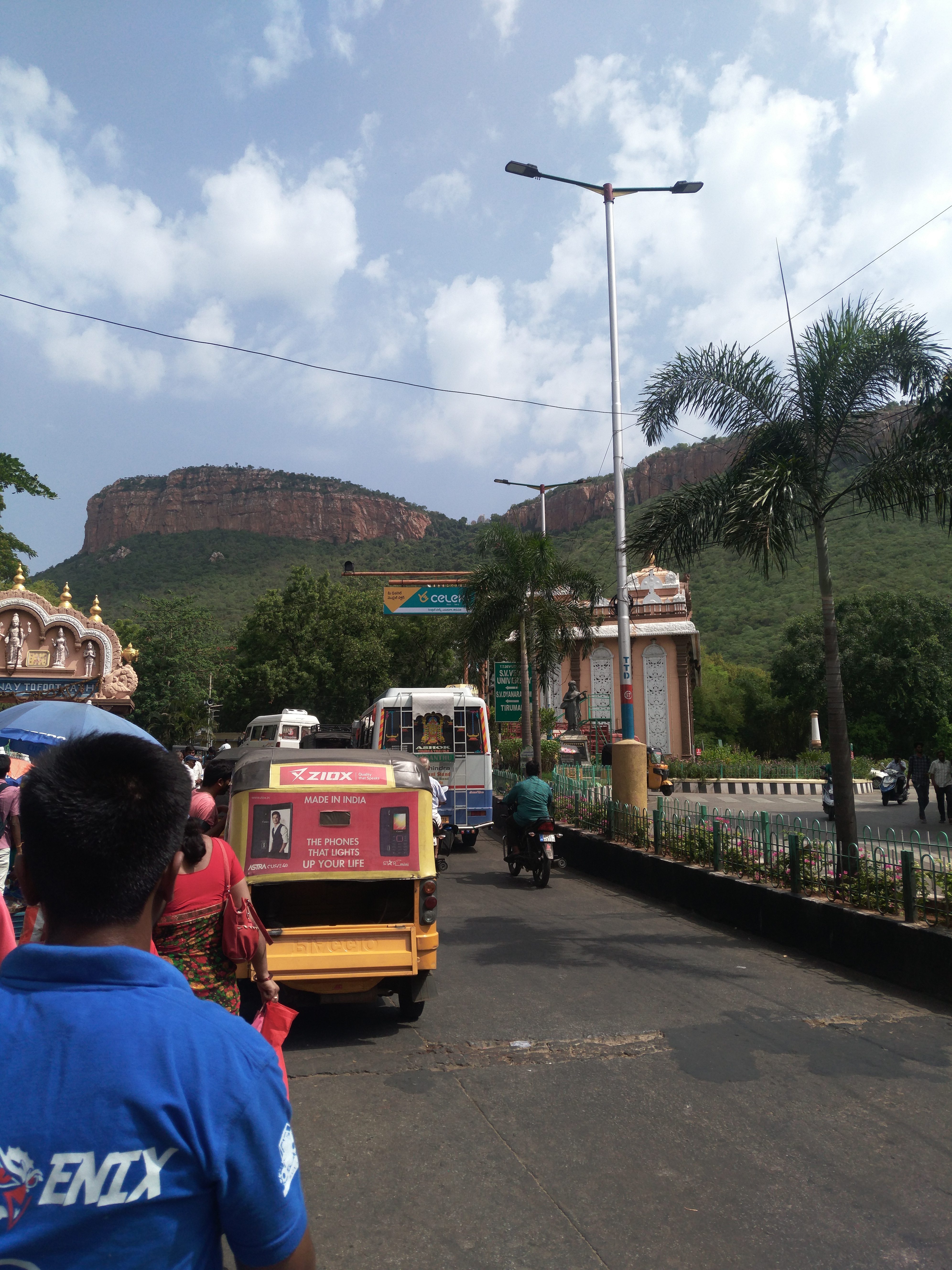 Travelling at Tirumalla|The place of richest God in India