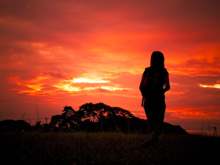 feeling-left-behind-by-a-loved-one-who-has-passed-on-died-death-768x576.jpg