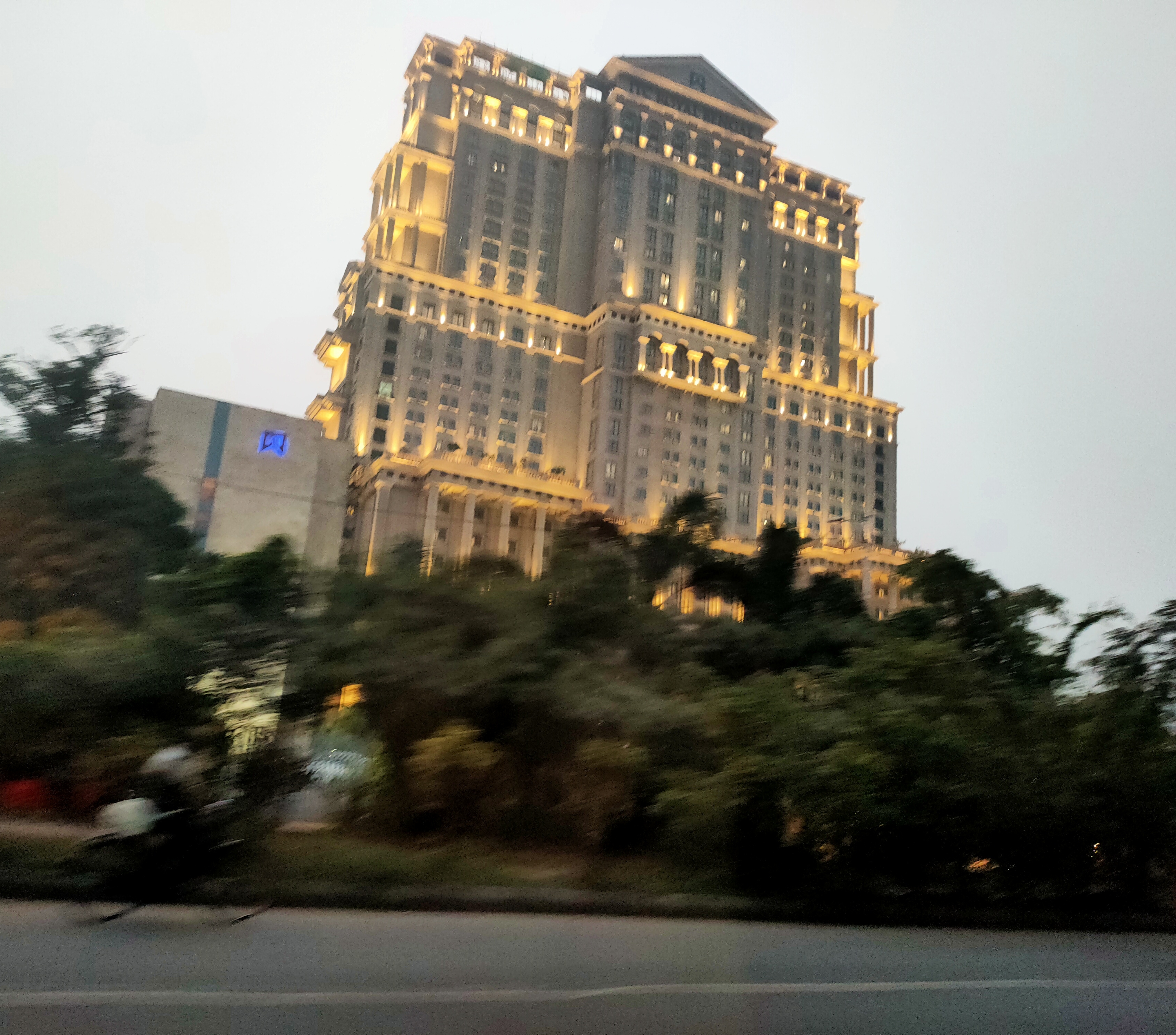 IMG_20230427_203950.jpg