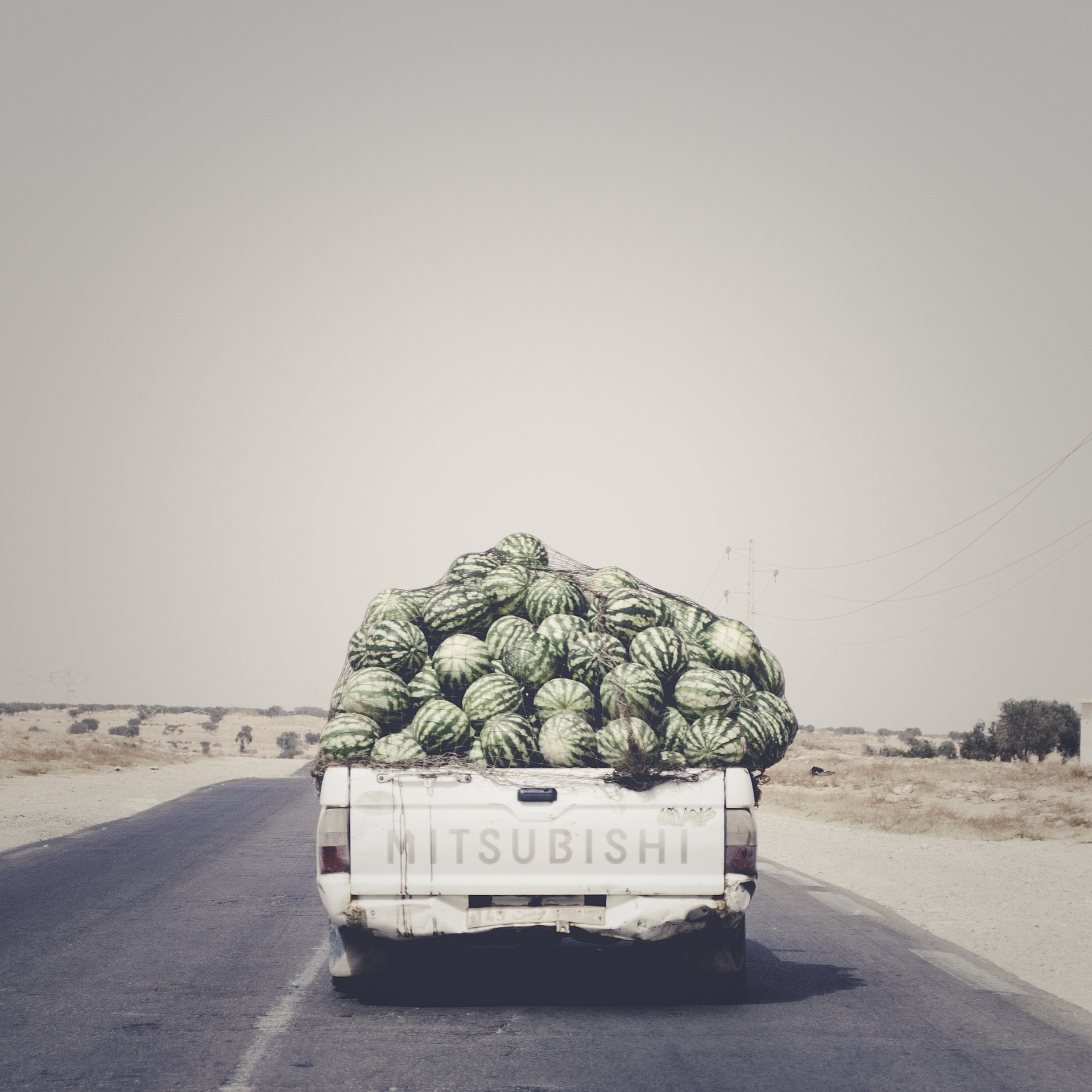 road-675875_1920.jpg
