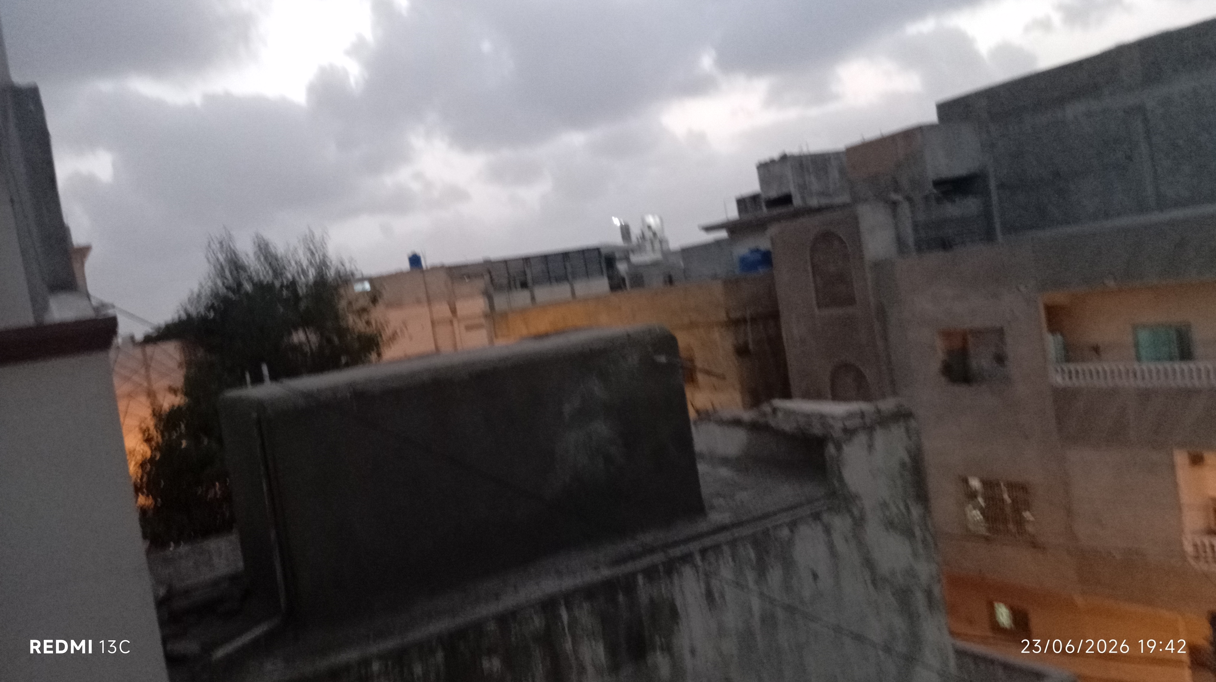 1000215376.jpg