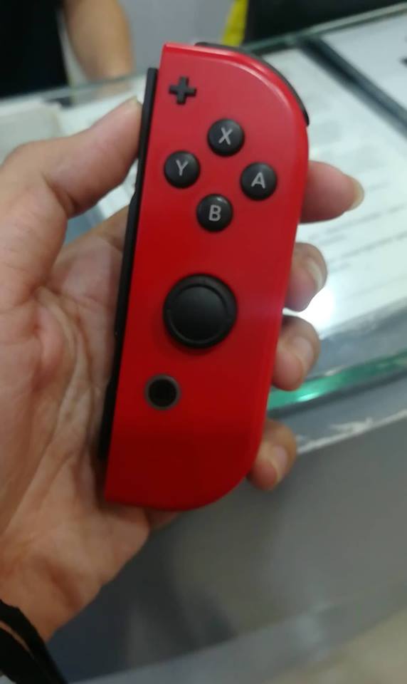 36861924_2095800830708521_2543239449530073088_n.jpg