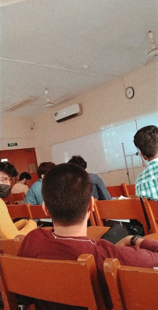 Snapchat-1252889852.jpg