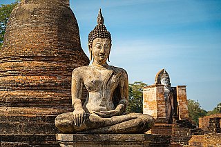 buddha-5410319_1280-small (4).jpg