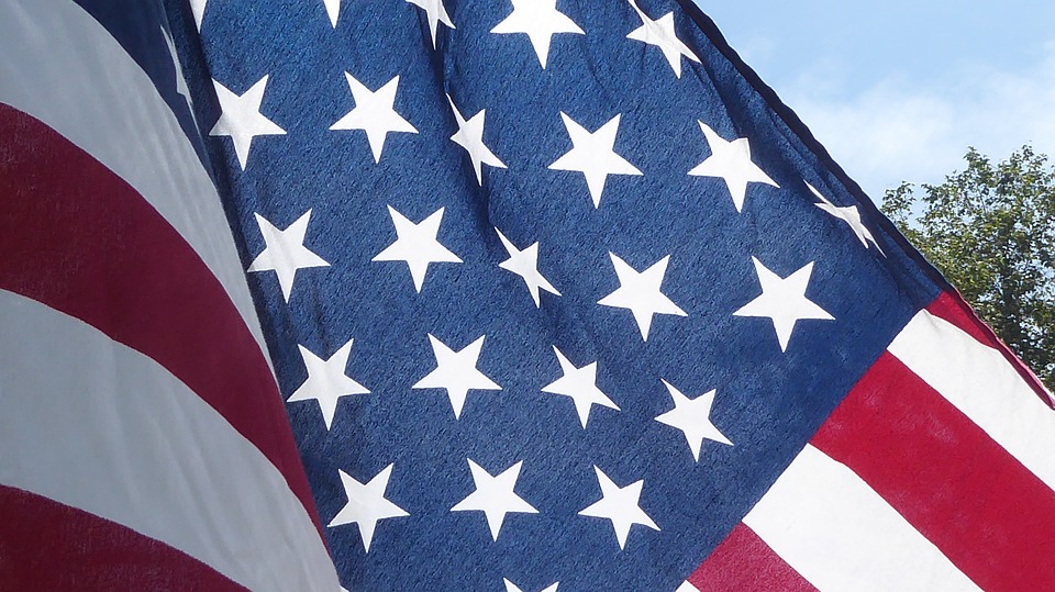 american-flag-2355872_960_720.jpg