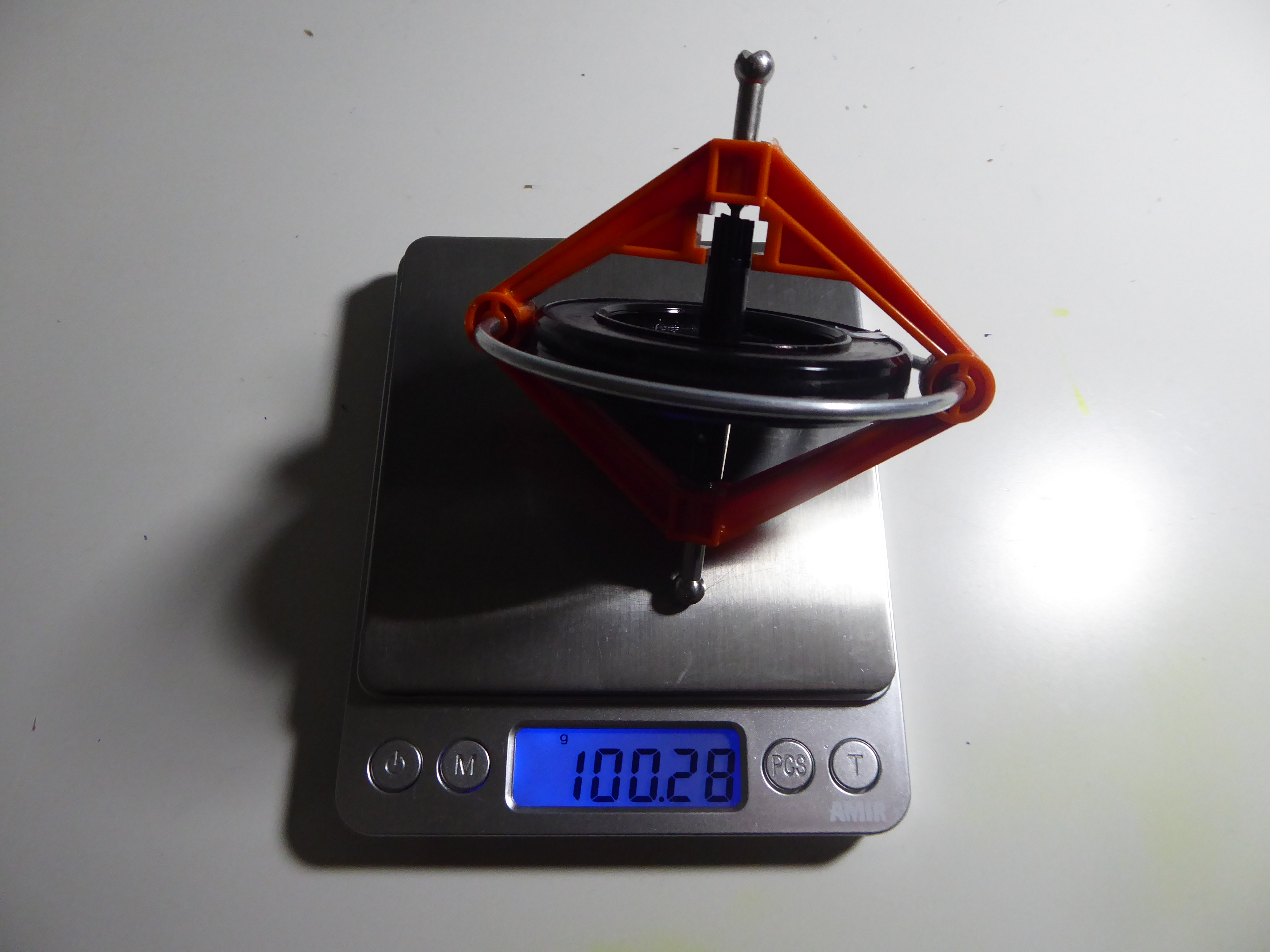 Toy Gyroscope 100.28 g.JPG