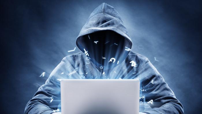 criminosos-usam-ameacas-de-bomba-para-receber-bitcoins-129097.jpg