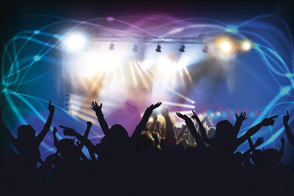O4 imagen discotecas.jpg