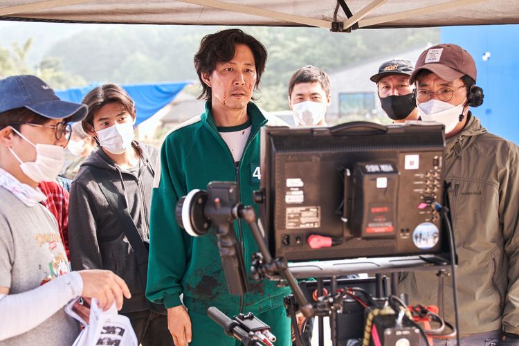 squid-game-behind-the-scenes-netflix.jpg