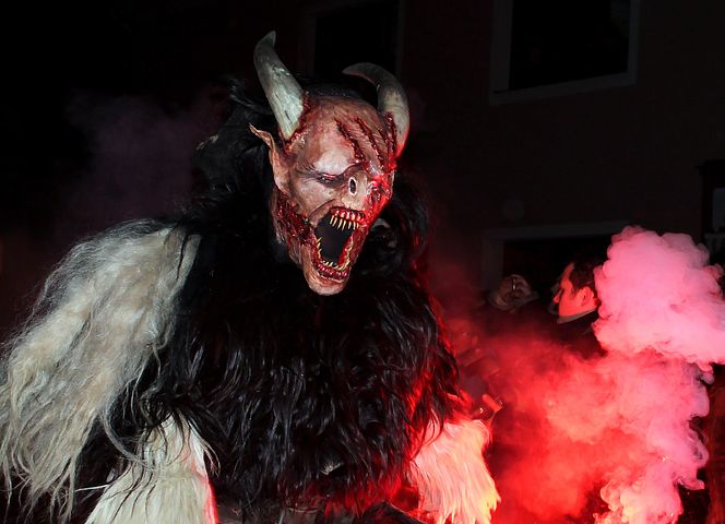 monster-571215__480.jpg