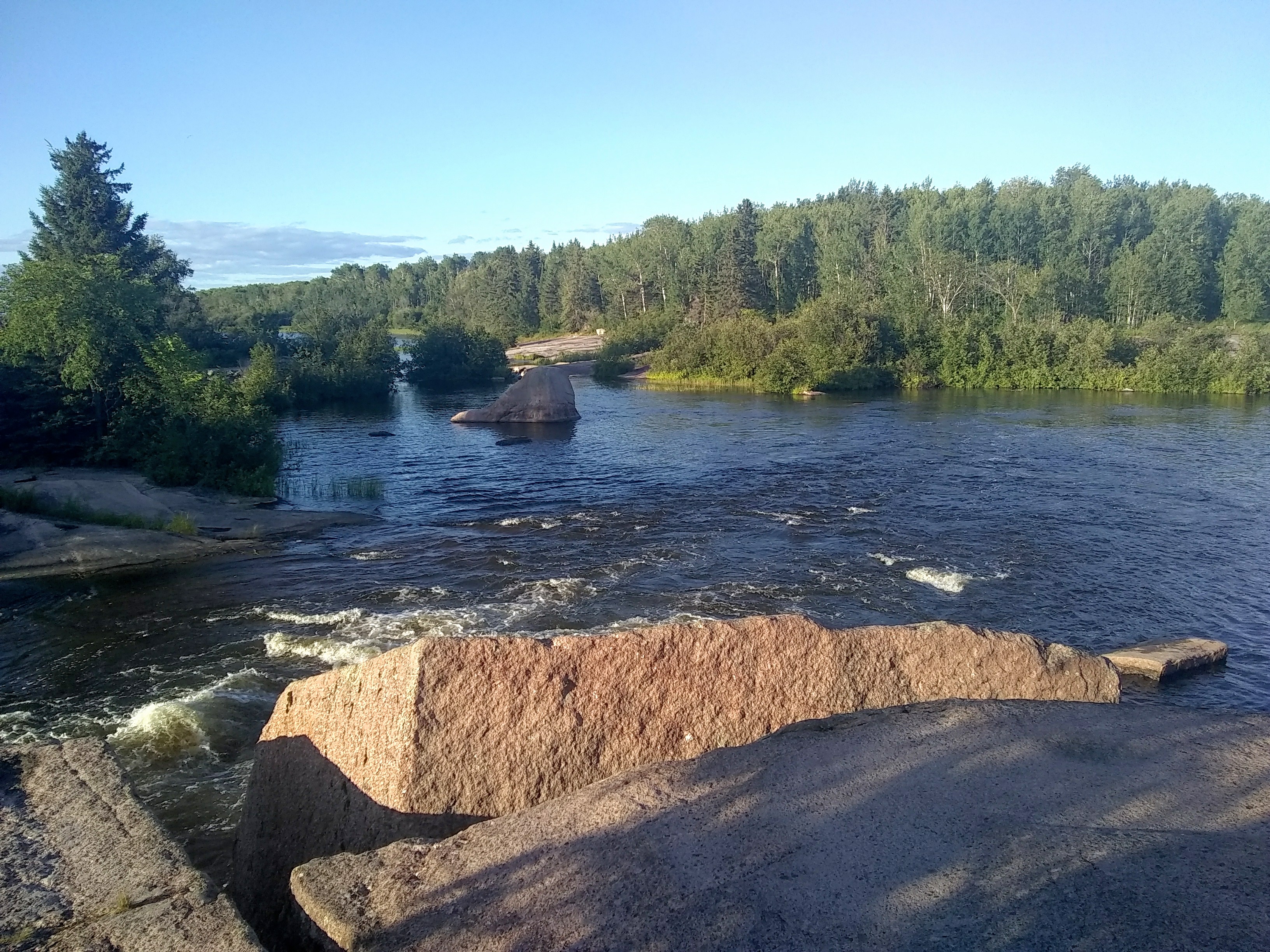 Pinawa Dam 7.jpg