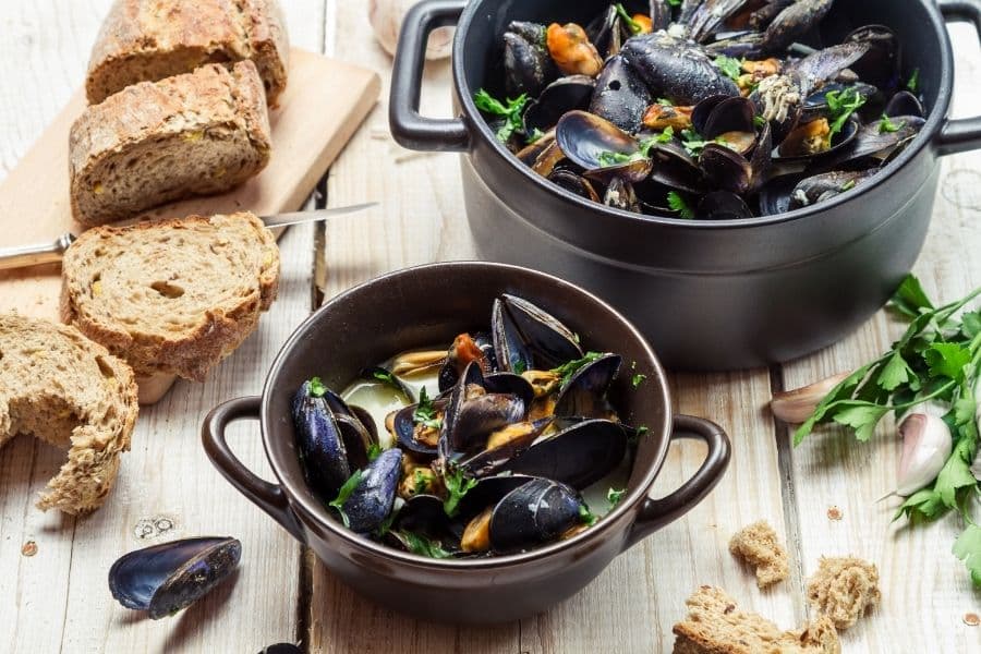 Mussels-Balkan-foods.jpg