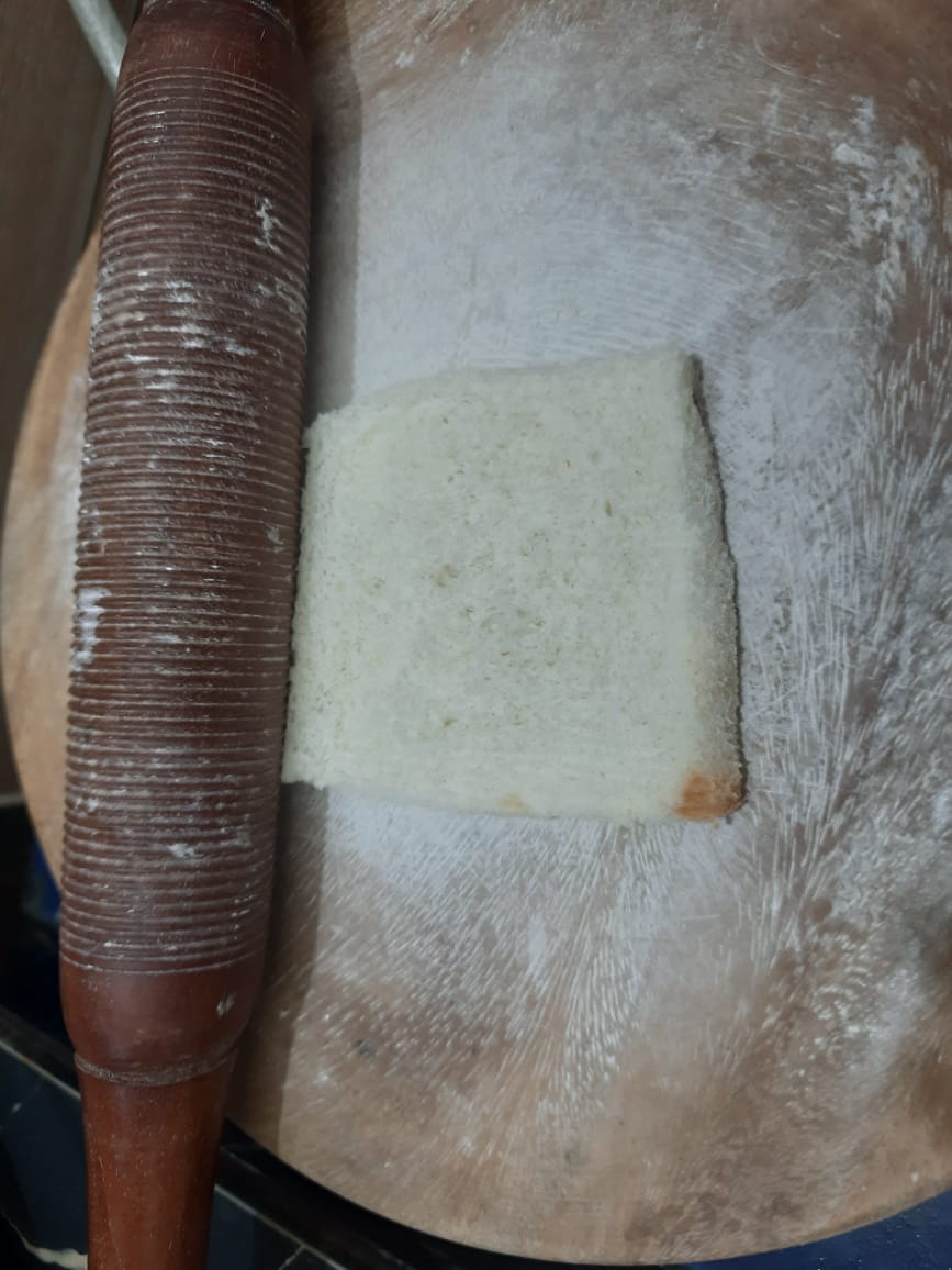 Bread roll (2).jpg