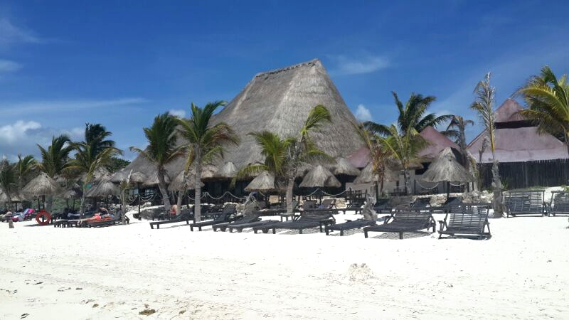 Playa Paraiso3.png