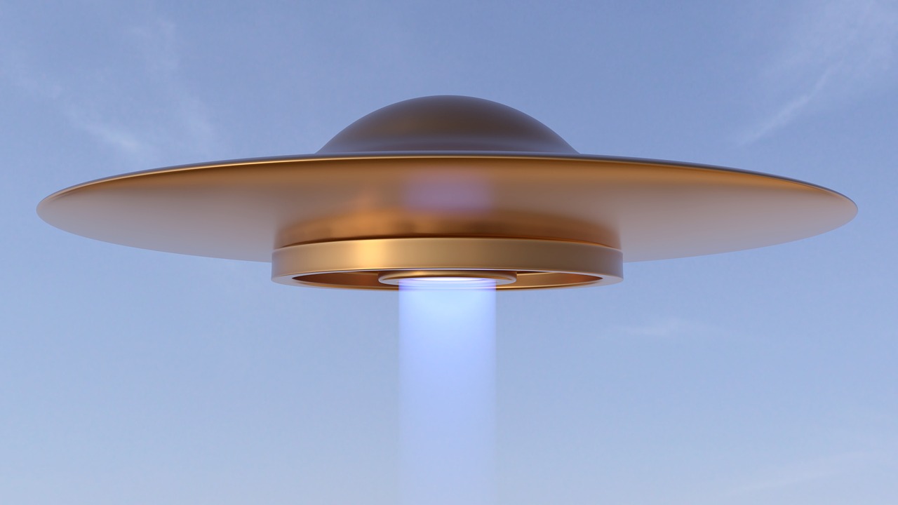 ufo-3105954_1280.jpg