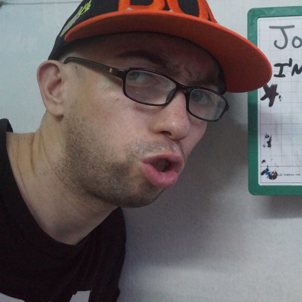 2015-04-02 - Thursday - 11:04 PM - Not Gay Oatmeal Joey Arnold at Old Ink in Saigon in April.jpg