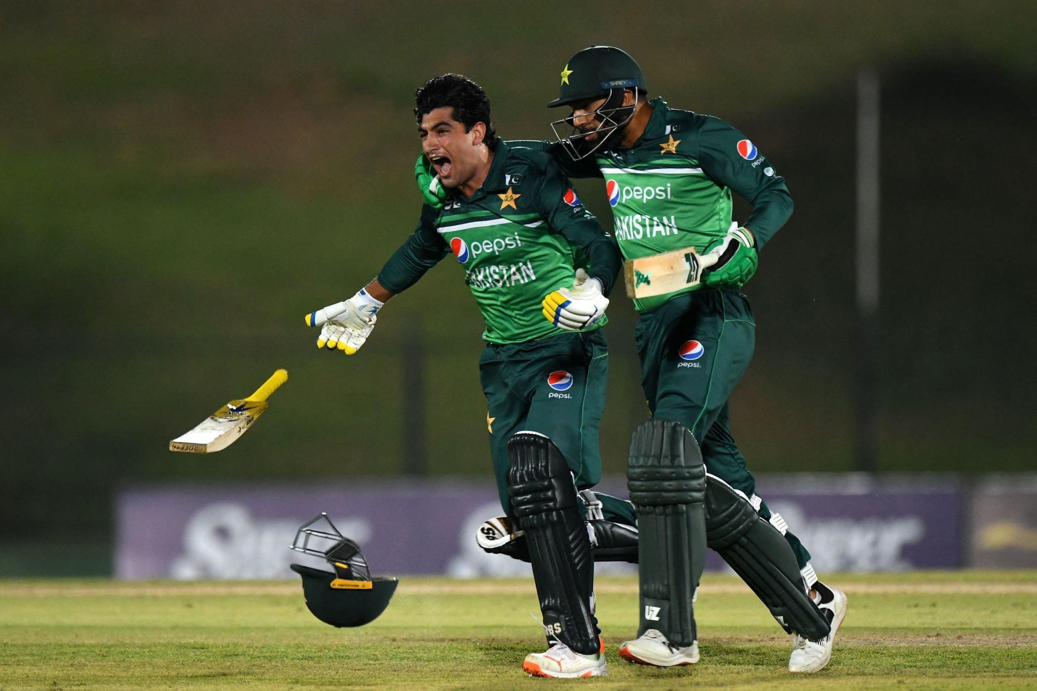 pakistan-beats-afghanistan-by-1-wicket-to-seal-the-series-blurt