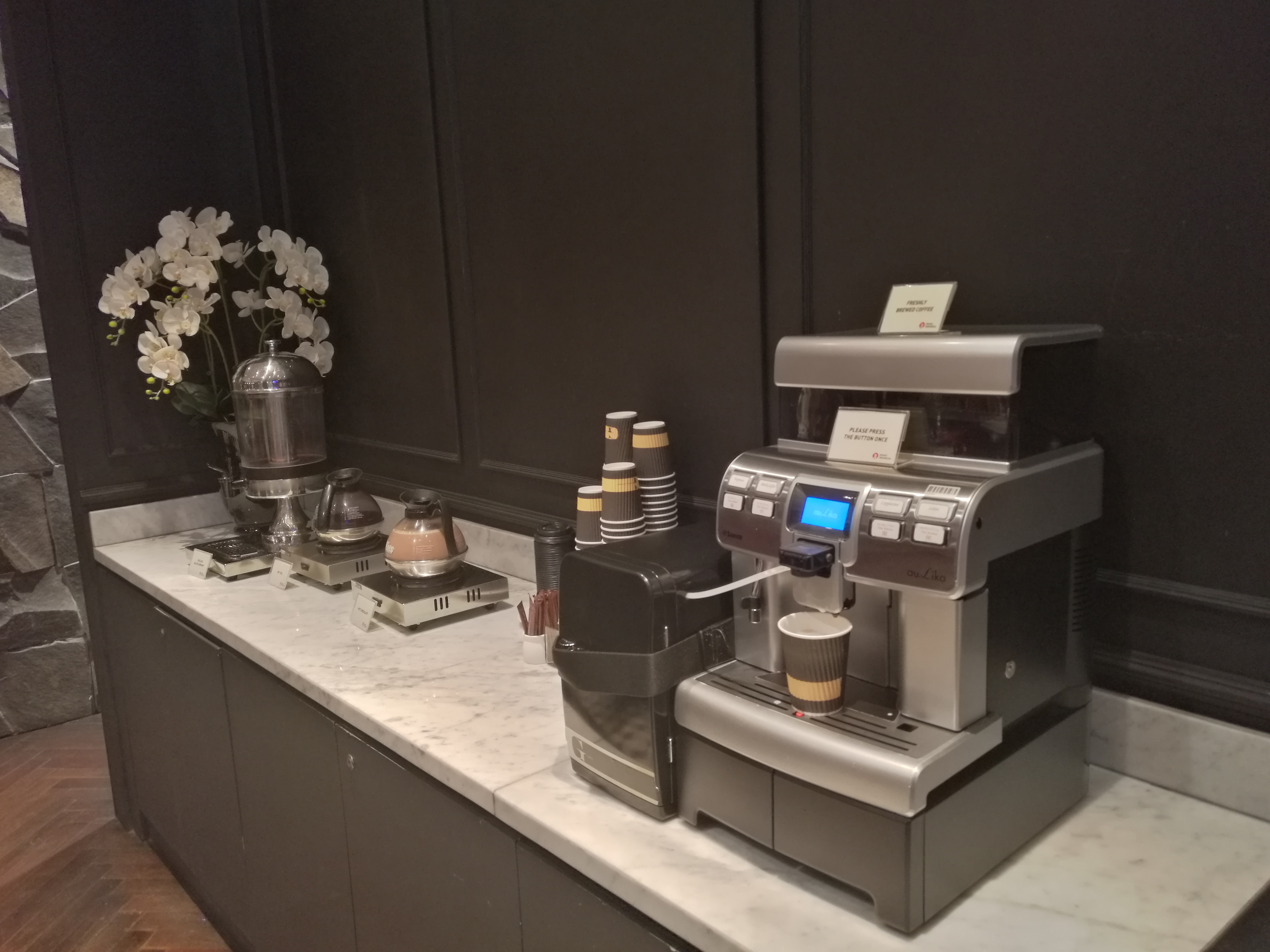 Cafe2.jpeg