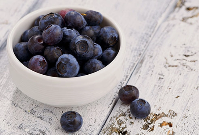 493ss_Thinkstock_rf_bowl_of_blueberries.webp