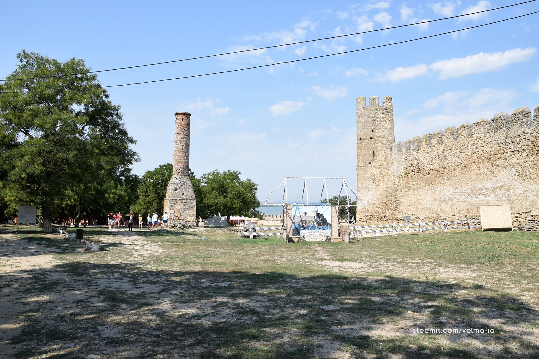 Kiedyś była tu cerkiew, później meczet, teraz pozostał tylko minaret
