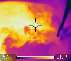Hot_and_cold_water_immiscibility_thermal_image.jpg