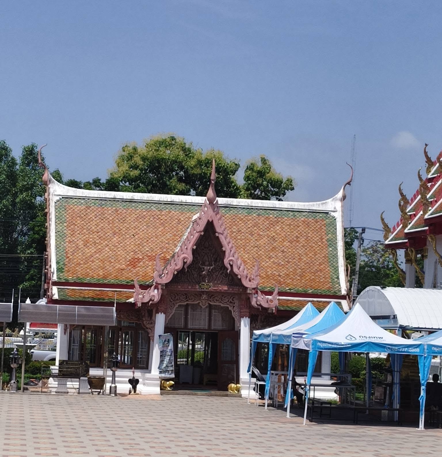 temple2.jpg