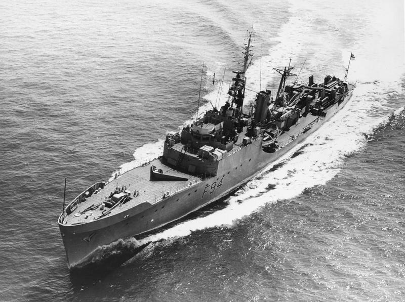 HMS_Palliser,_1956_(IWM).jpg