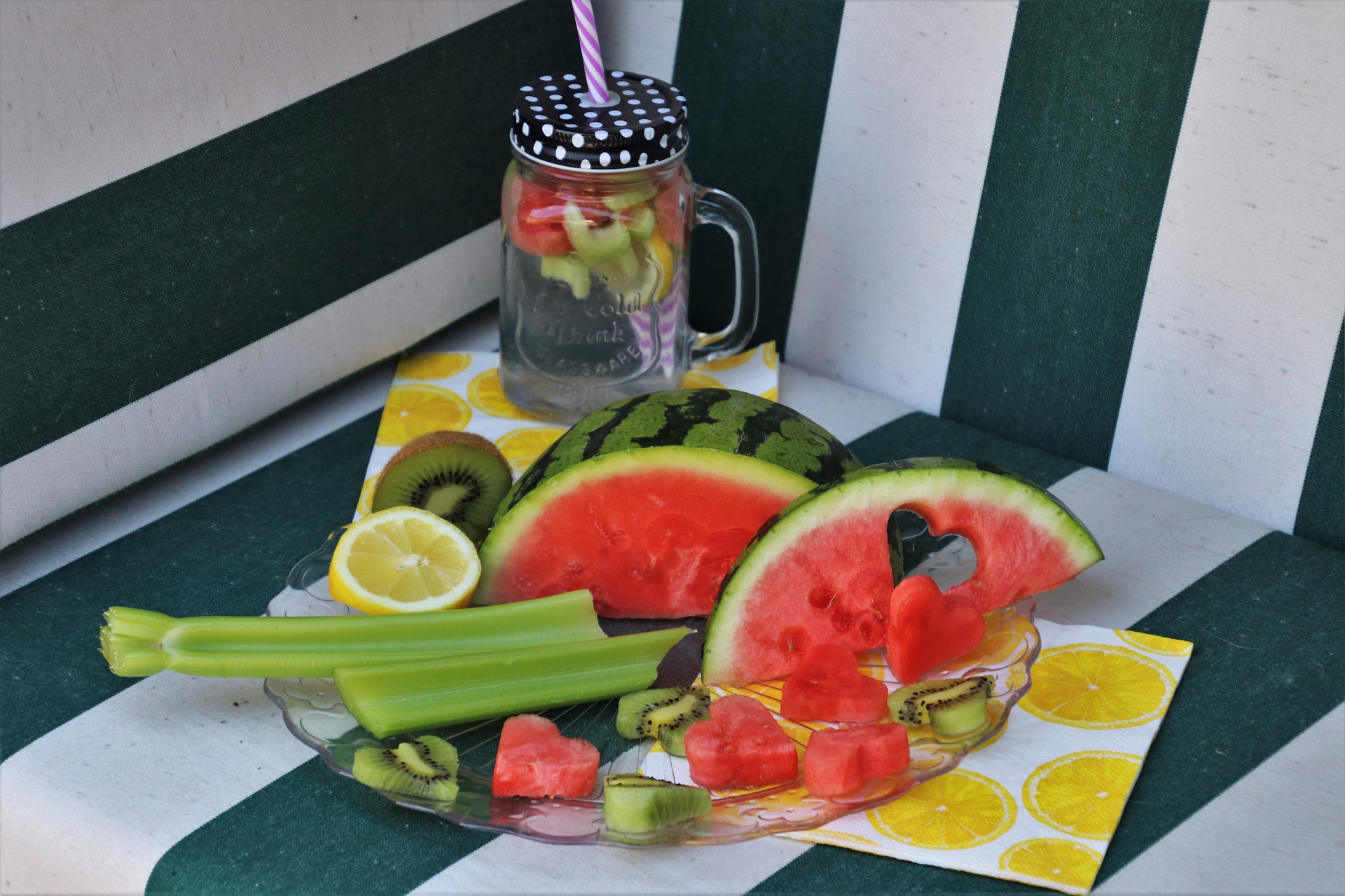 watermelon-4249189_1920.jpg