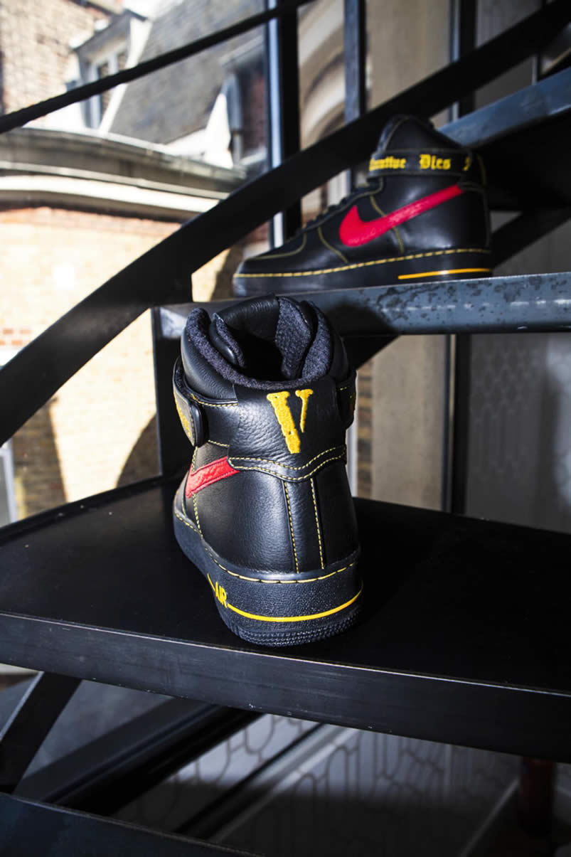 vlone-nike-air-force-1-high-paris-sport-red-black-773255-906765-pics-(3).jpg