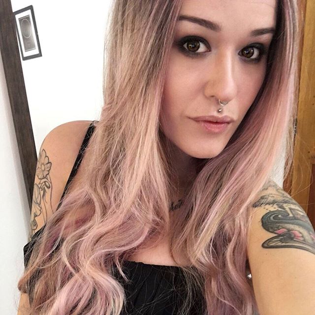 nay_intensegirl_28_6_2018_2_7_14_72.jpg