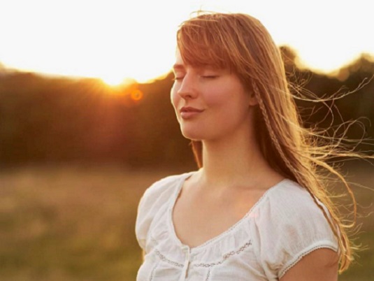 2-minute-meditation-for-happiness-video.jpg