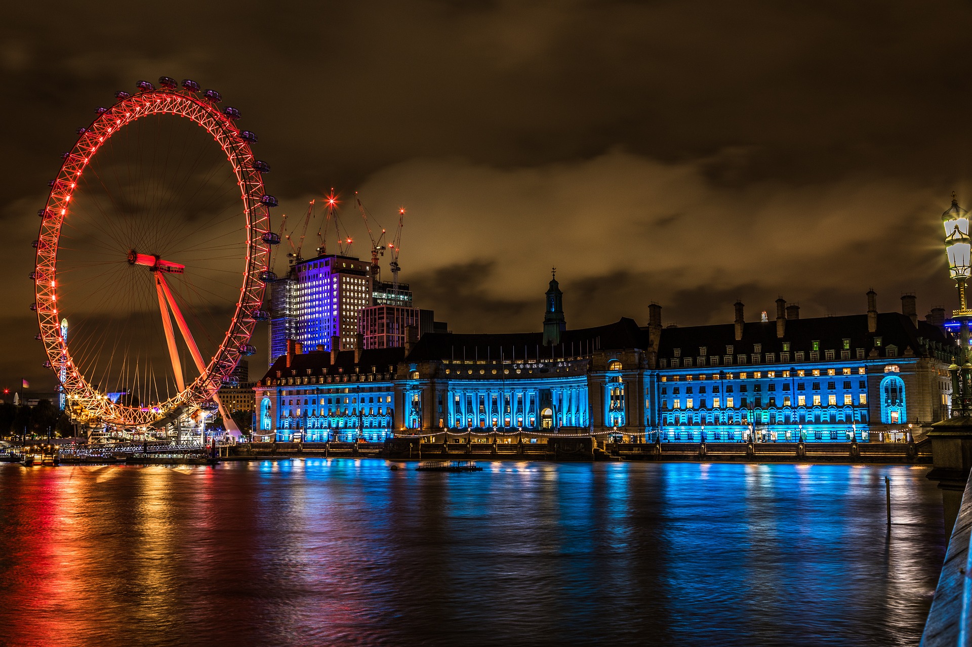 london-eye-g176c0df23_1920.jpg